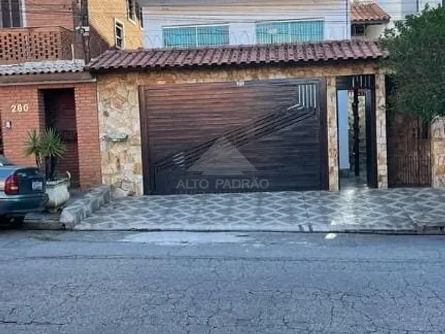Sobrado 4 quartos e 5 banheiros, à venda, no bairro Jardim Araguaia em Mauá