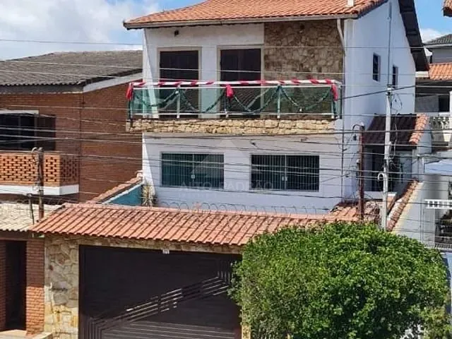 Sobrado 4 quartos e 5 banheiros, à venda, no bairro Jardim Araguaia em Mauá