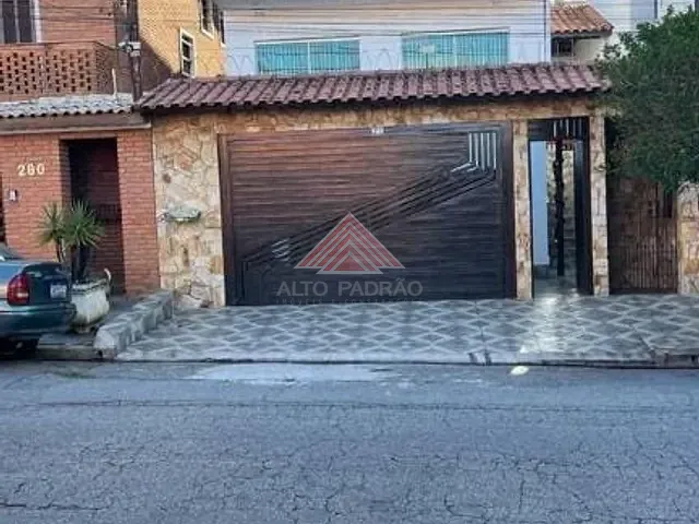 Sobrado 4 quartos e 5 banheiros, à venda, no bairro Jardim Araguaia em Mauá