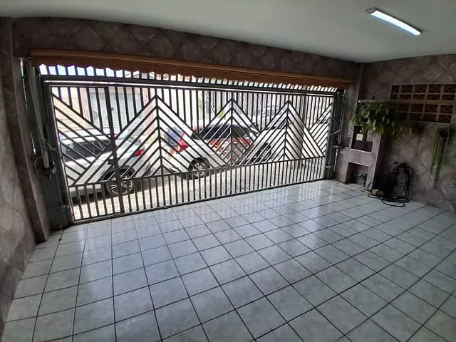 Sobrado 4 quartos e 2 banheiros, à venda, no bairro Vila Bela Vista em Santo André