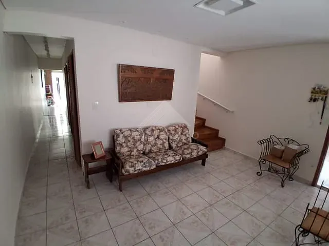 Sobrado 4 quartos e 2 banheiros, à venda, no bairro Vila Bela Vista em Santo André