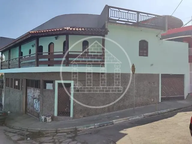 Sobrado com 250m² 2 quartos e 2 banheiros, à venda, no bairro Parque Grajaú em São Paulo