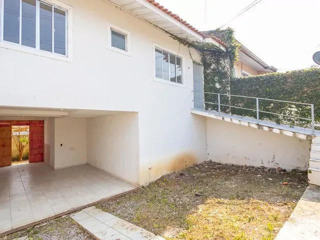 Casa 3 quartos e 1 banheiro, para alugar, no bairro Bairro Alto em Curitiba
