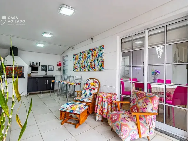 Casa 4 quartos e 4 banheiros, à venda, no bairro Atuba em Curitiba