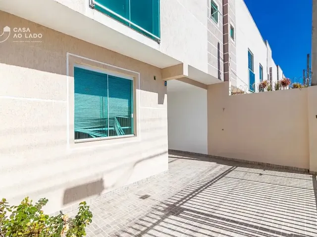 Casa 3 quartos e 2 banheiros, à venda, no bairro Alto Boqueirão em Curitiba