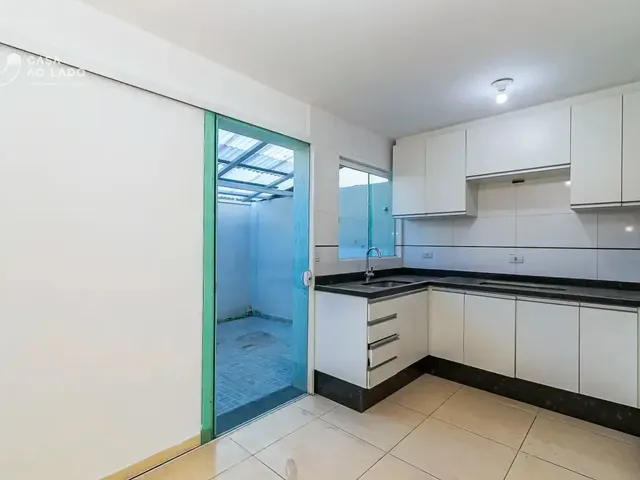 Casa 3 quartos e 2 banheiros, à venda, no bairro Alto Boqueirão em Curitiba