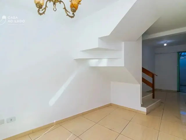 Casa 3 quartos e 2 banheiros, à venda, no bairro Alto Boqueirão em Curitiba