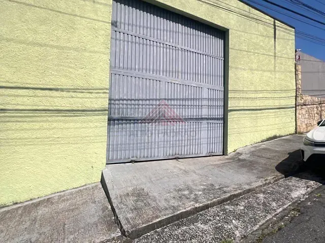 Conjunto comercial com 900m², à venda, no bairro Jardim Haydee em Mauá