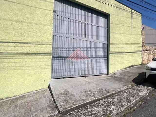 Prédio com 900m², à venda, no bairro Jardim Haydee em Mauá