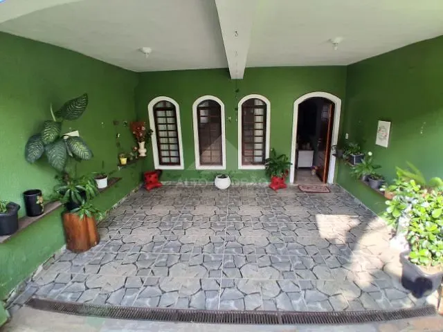 Sobrado com 125m² 3 quartos e 2 banheiros, à venda, no bairro Jardim Guapituba em Mauá