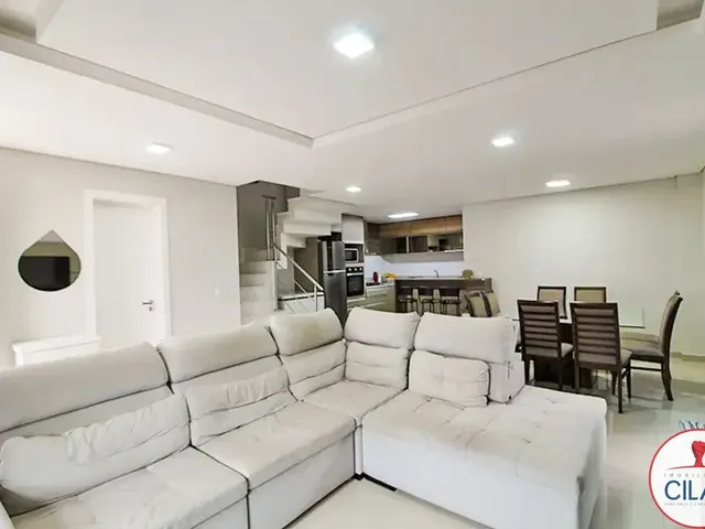 Casa 4 quartos e 4 banheiros, à venda, no bairro Boqueirão em Curitiba
