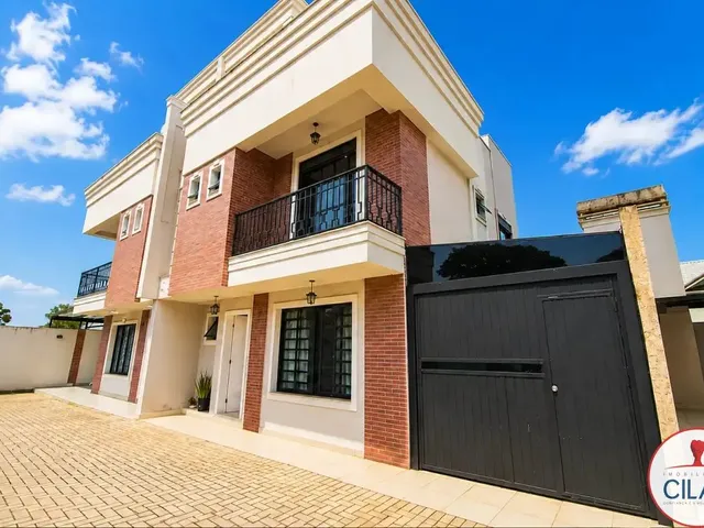 Casa 4 quartos e 4 banheiros, à venda, no bairro Boqueirão em Curitiba