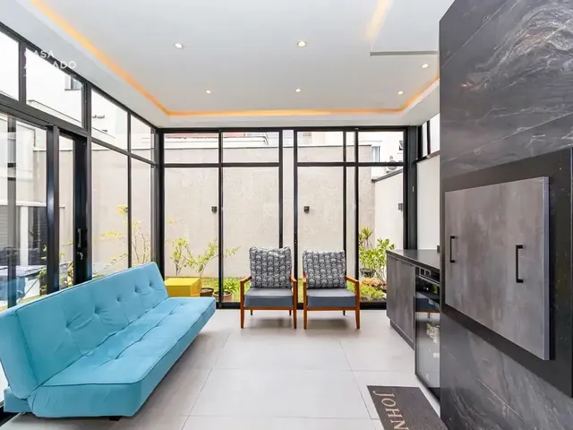 Casa 3 quartos e 4 banheiros, à venda, no bairro Bairro Alto em Curitiba