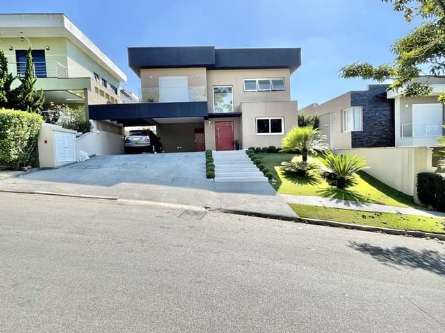 Sobrado com 507m² 4 quartos e 5 banheiros, à venda, no bairro Rio Cotia em Cotia