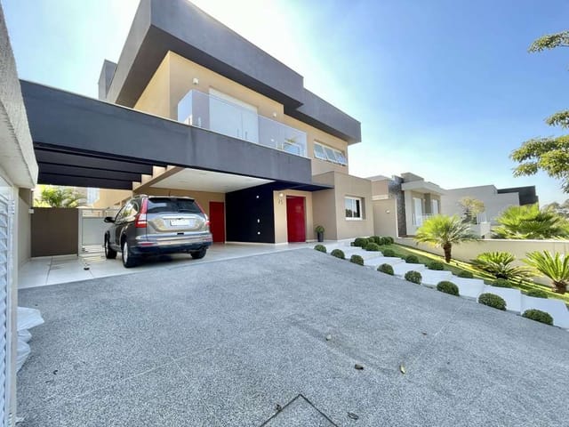Sobrado com 507m² 4 quartos e 5 banheiros, à venda, no bairro Rio Cotia em Cotia