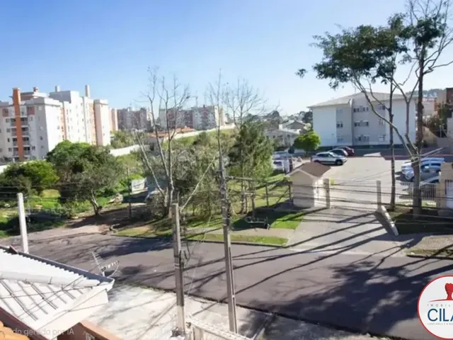 Casa 5 quartos e 4 banheiros, à venda, no bairro Capão Raso em Curitiba