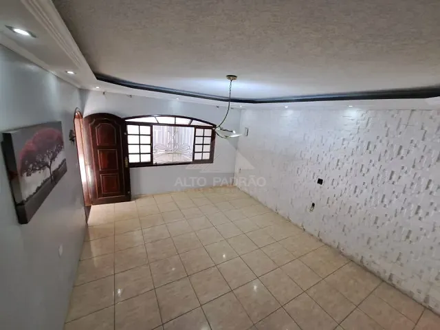Sobrado com 180m² 3 quartos e 2 banheiros, para alugar, no bairro Vila Bocaina em Mauá