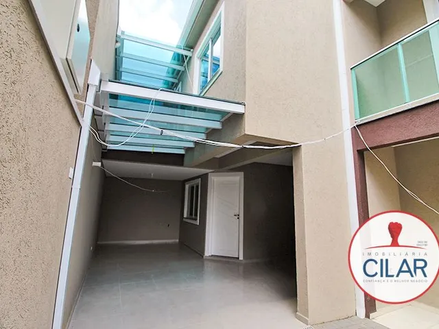 Casa 3 quartos e 4 banheiros, à venda, no bairro Santa Felicidade em Curitiba