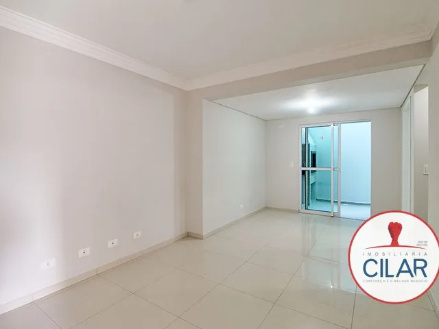 Casa 3 quartos e 4 banheiros, à venda, no bairro Santa Felicidade em Curitiba