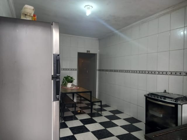 Sobrado com 140m² 3 quartos e 2 banheiros, à venda, no bairro Jardim Ipanema (Zona Oeste) em São Paulo