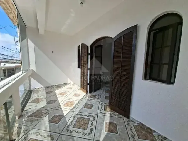 Sobrado 1 quarto e 2 banheiros, para alugar, no bairro Jardim Miranda D'Aviz em Mauá