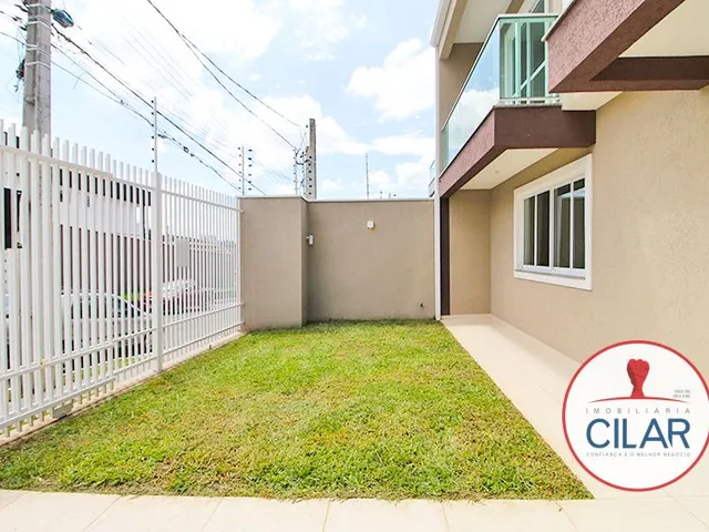 Casa 3 quartos e 4 banheiros, à venda, no bairro Santa Felicidade em Curitiba