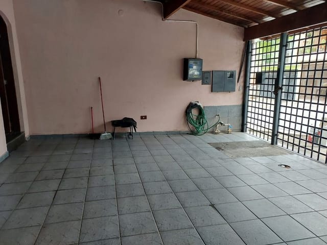 Sobrado com 100m² 4 quartos e 3 banheiros, à venda, no bairro Santa Maria em Osasco