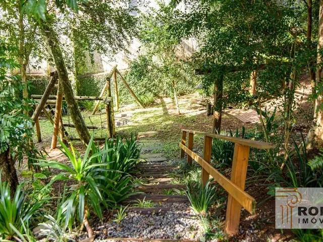 Casa com 169m² 3 quartos e 3 banheiros, à venda, no bairro Barreirinha em Curitiba