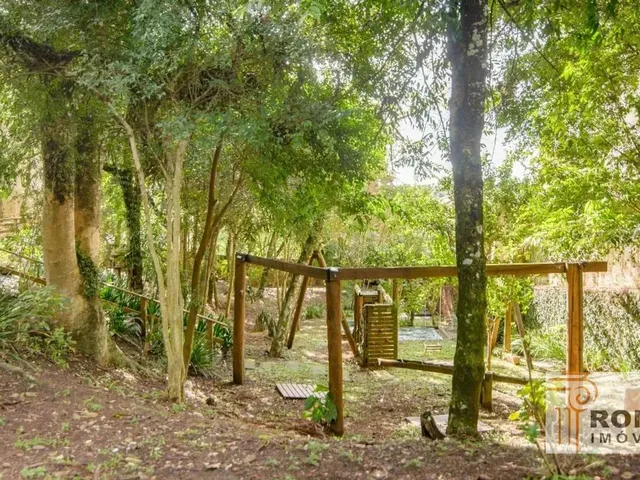 Casa com 169m² 3 quartos e 3 banheiros, à venda, no bairro Barreirinha em Curitiba