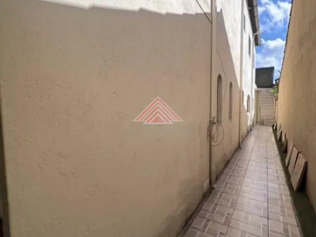 Sobrado com 125m² 4 quartos e 2 banheiros, à venda, no bairro Vila Bocaina em Mauá