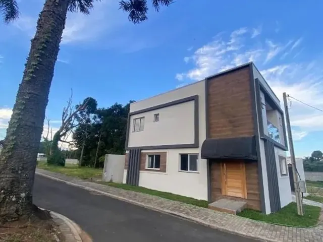 Sobrado com 260m² 3 quartos e 5 banheiros, à venda, no bairro Jardim Carvalho em Ponta Grossa