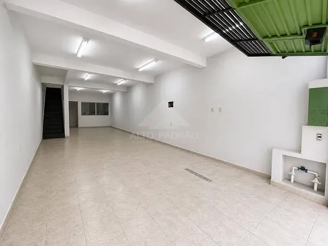 Sobrado com 150m², para alugar, no bairro Jardim Haydee em Mauá