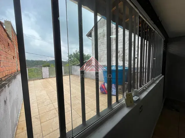 Sobrado com 150m², para alugar, no bairro Jardim Haydee em Mauá