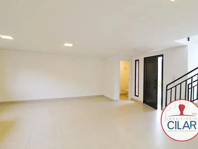 Sobrado 3 quartos e 1 banheiro, para alugar, no bairro Bigorrilho em Curitiba