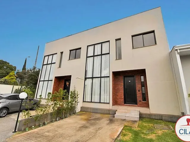 Sobrado 3 quartos e 3 banheiros, para alugar, no bairro Bigorrilho em Curitiba