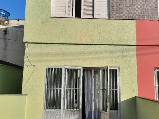 Sobrado com 149m² 3 quartos e 5 banheiros, à venda, no bairro Rio Pequeno em São Paulo