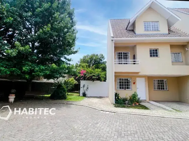 Casa 3 quartos e 3 banheiros, à venda, no bairro Santa Felicidade em Curitiba