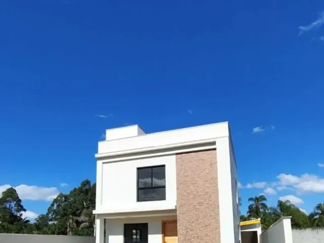 Sobrado com 200m² 2 quartos e 2 banheiros, à venda, no bairro Jardim Carvalho em Ponta Grossa