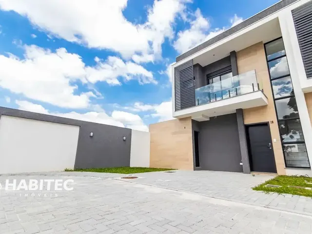 Casa com 142m² 3 quartos e 3 banheiros, à venda, no bairro Boqueirão em Curitiba