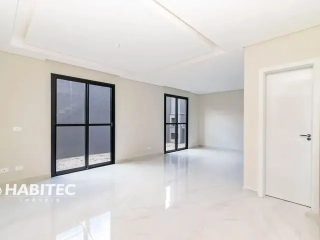 Casa com 142m² 3 quartos e 3 banheiros, à venda, no bairro Boqueirão em Curitiba
