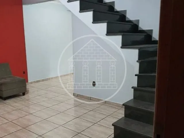 Sobrado com 147m² 3 quartos e 2 banheiros, à venda, no bairro Parque América em São Paulo