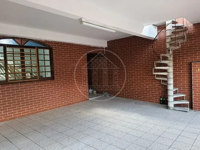 Sobrado com 147m² 3 quartos e 2 banheiros, à venda, no bairro Parque América em São Paulo