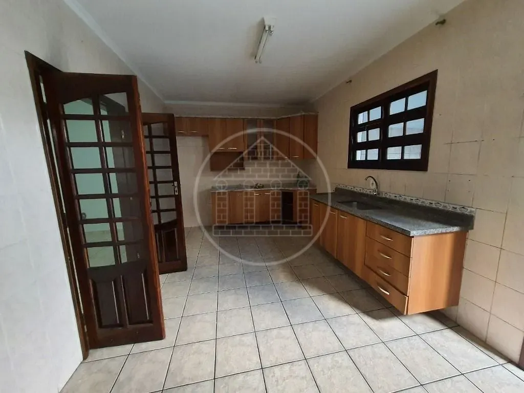 Sobrado, 3 quartos, 300 m² - Foto 43