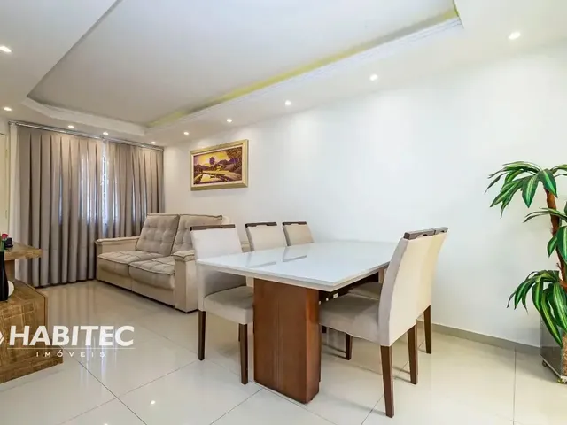 Casa 3 quartos e 3 banheiros, para alugar, no bairro Portão em Curitiba