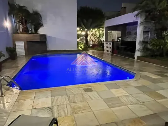 Sobrado com 500m² 4 quartos e 5 banheiros, para alugar, no bairro Vila Guarani em Mauá