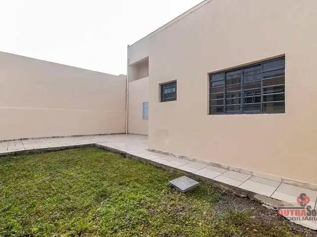 Sobrado com 172m² 3 quartos e 1 banheiro, para alugar, no bairro Alto Boqueirão em Curitiba