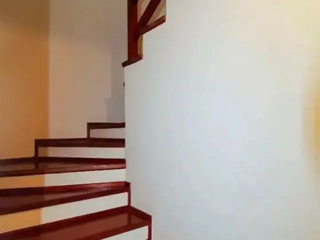 Casa 3 quartos e 3 banheiros, para alugar, no bairro Santa Felicidade em Curitiba