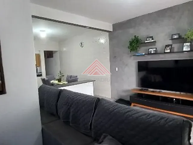 Sobrado com 177m² 2 quartos e 2 banheiros, à venda, no bairro Vila Correia em Mauá