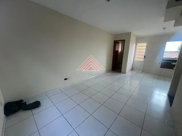 Sobrado com 120m² 2 quartos e 2 banheiros, à venda, no bairro Jardim Santa Lídia em Mauá