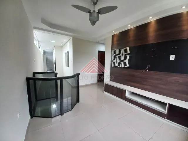Sobrado com 158m² 3 quartos e 1 banheiro, à venda, no bairro Jardim Miranda D'Aviz em Mauá